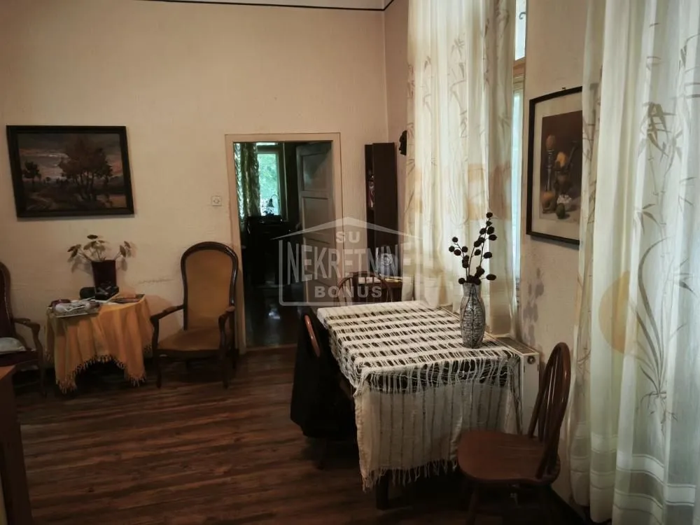 Prodaja, trosoban stan, 92m², Kertvaroš, Subotica