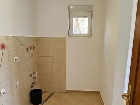 Sale, one bedroom apartment, 51m², Masline, Podgorica - image 11