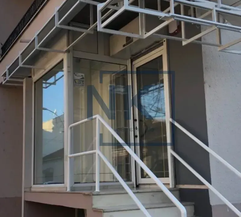 Izdavanje, poslovni prostor, 25m², Centar, Podgorica