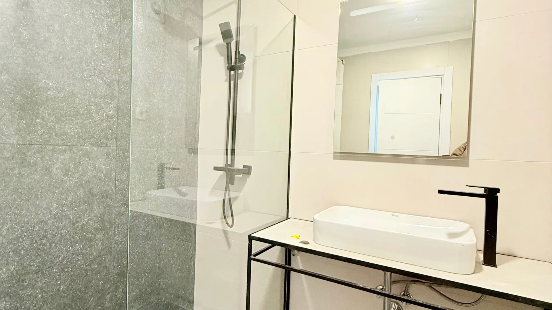 Rent, two bedroom apartment, 80m², Vezirov Most, Podgorica