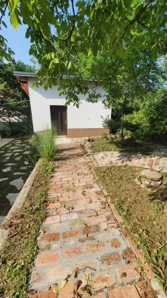 Prodaja, kuća, 167m², Banja Vrdnik, Irig