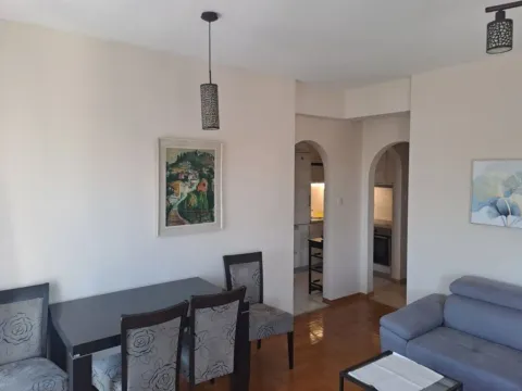 Izdavanje, dvosoban stan, 65m², Zabjelo, Podgorica