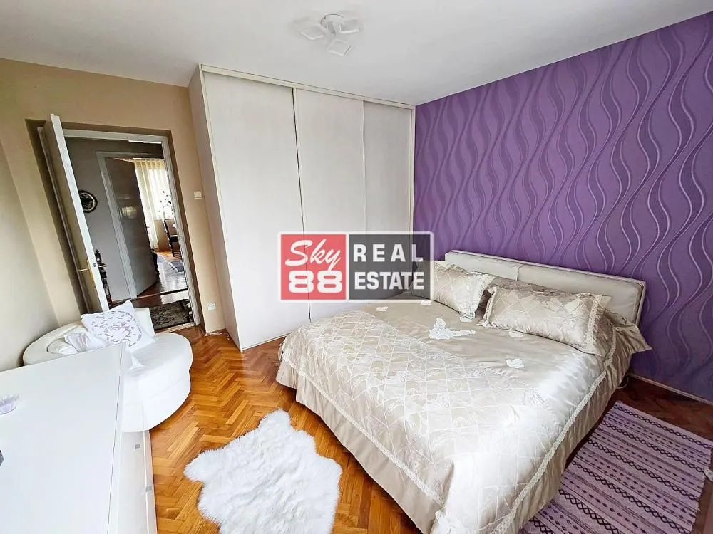 Sale, three bedroom apartment, 100m², Vračar Sve Podlokacije, Beograd