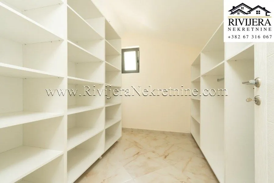 Sale, house, 397m², Seljanovo, Tivat