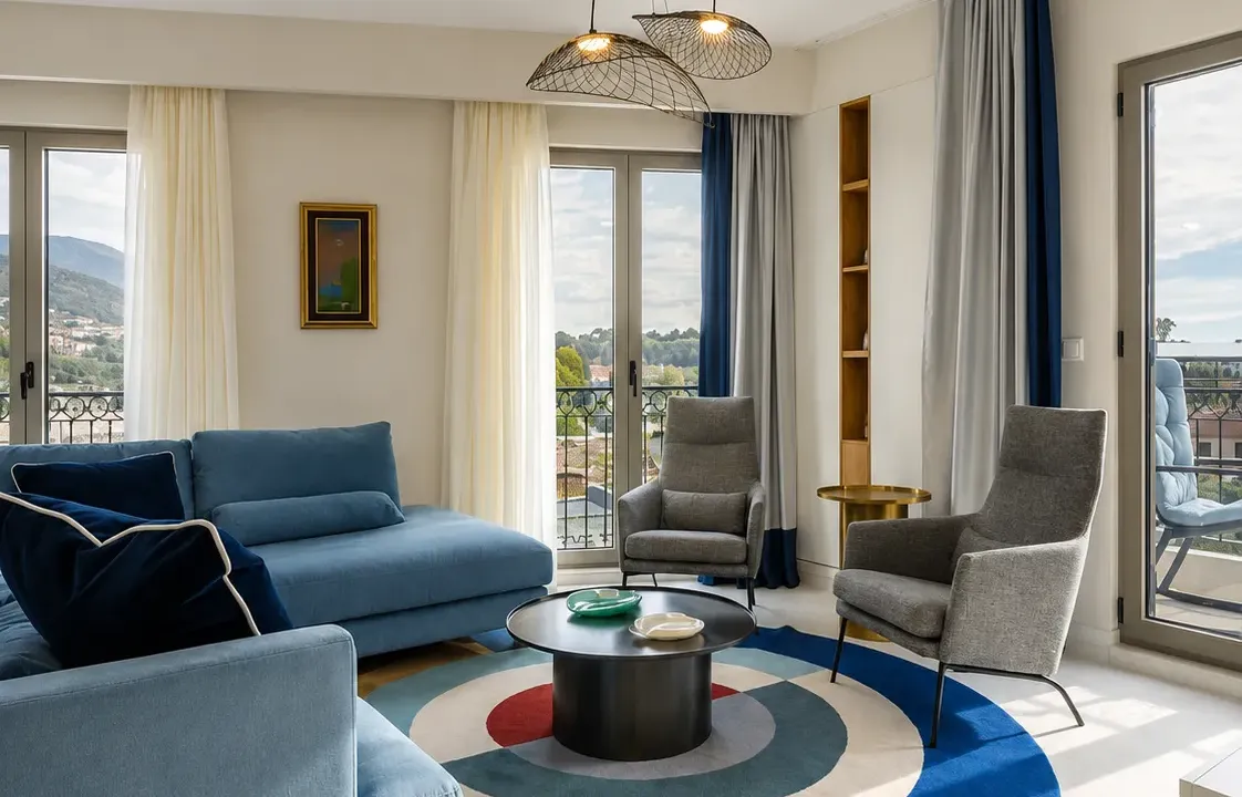 Izdavanje, dvosoban stan, 102m², Porto Montenegro, Tivat