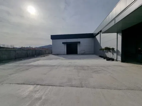 Rent, office space, 1000m², Donja Gorica, Podgorica - image 3