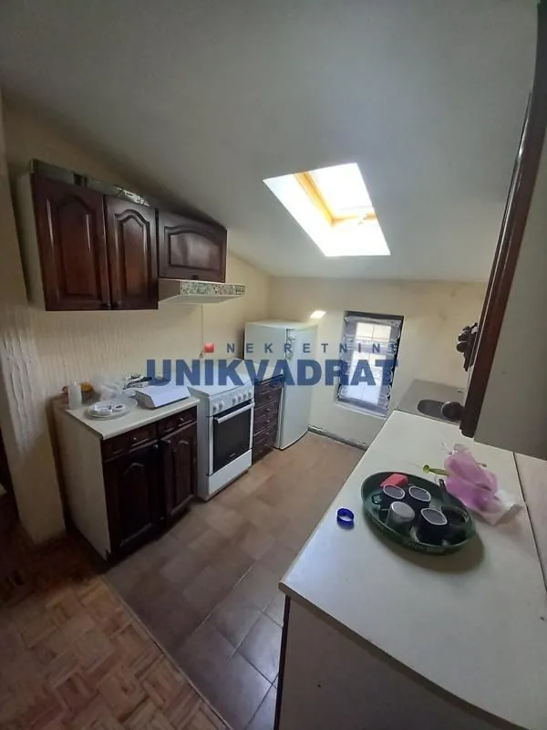 Prodaja, trosoban stan, 88m², Petlovo Brdo, Beograd