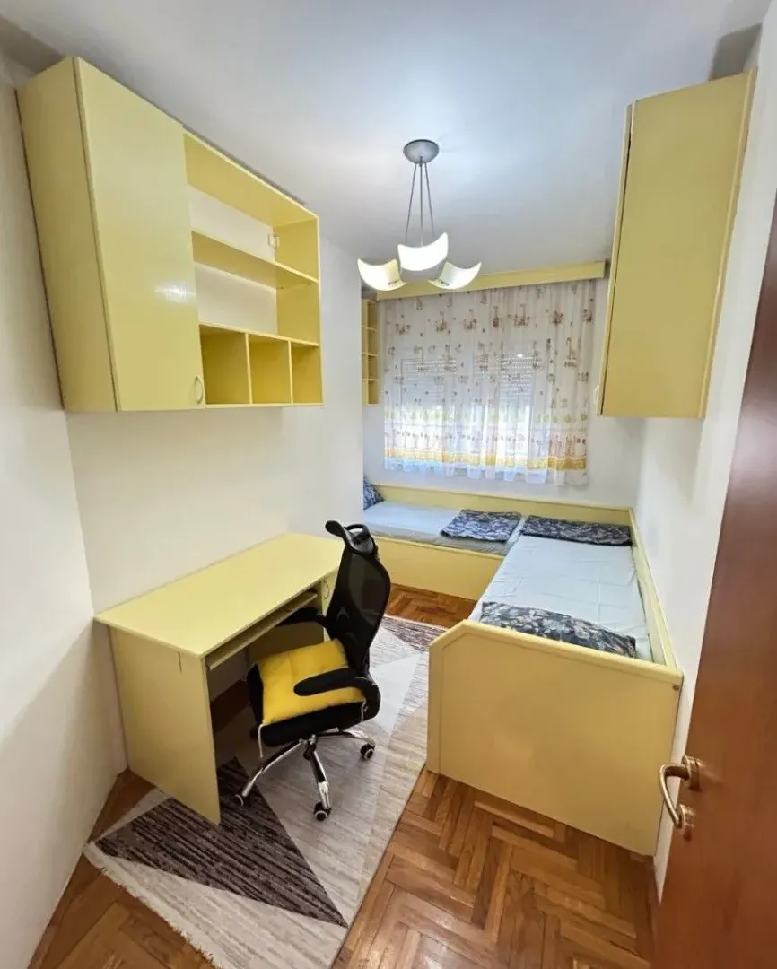 Izdavanje, dvosoban stan, 60m², Preko Morače, Podgorica