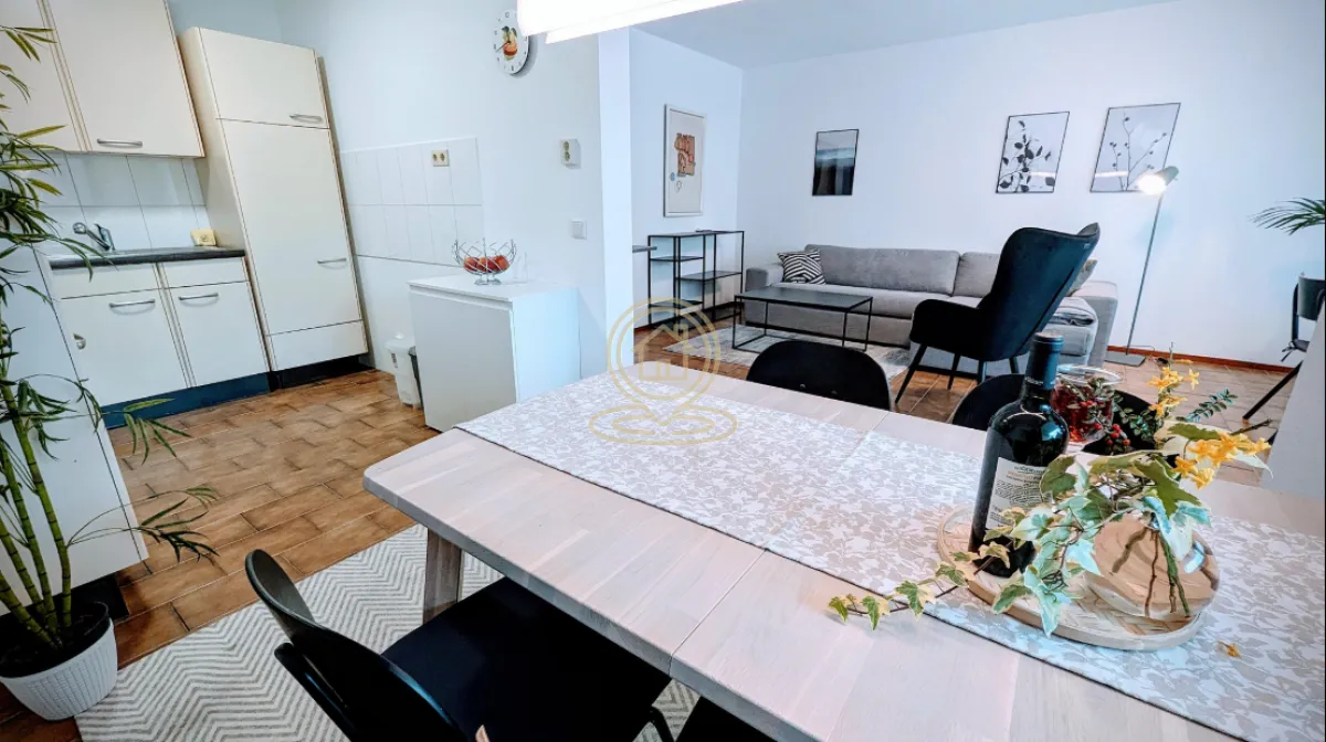 Prodaja, jednosoban stan, 62m², Centar, Vrnjačka Banja