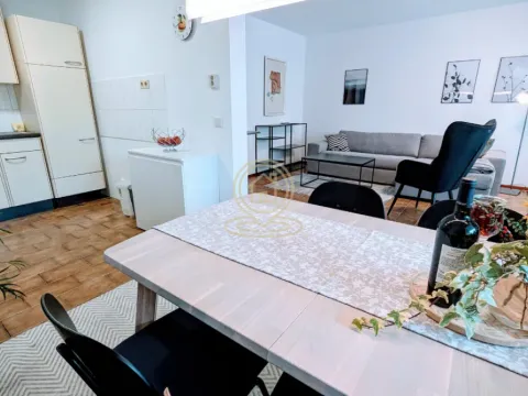 Prodaja, jednosoban stan, 62m², Centar, Vrnjačka Banja - image 2