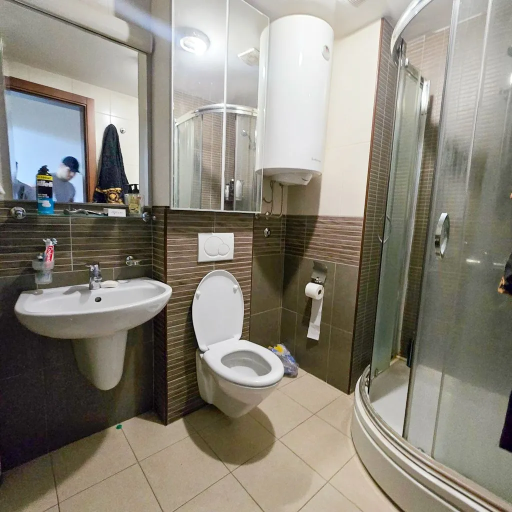 Prodaja, trosoban stan, 120m², Tološka šuma, Podgorica