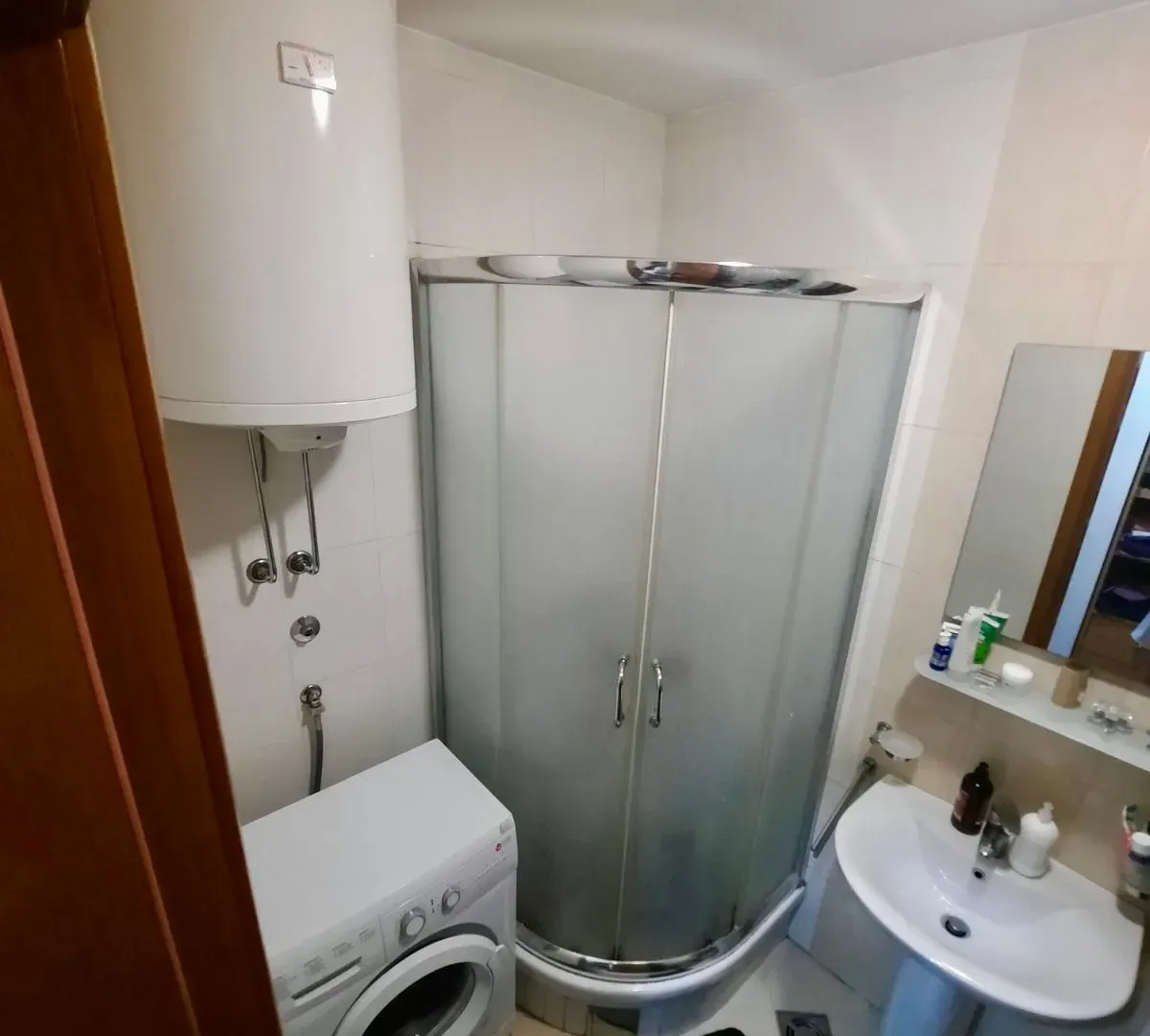 Prodaja, jednosoban stan, 45m², Stari Aerodrom, Podgorica