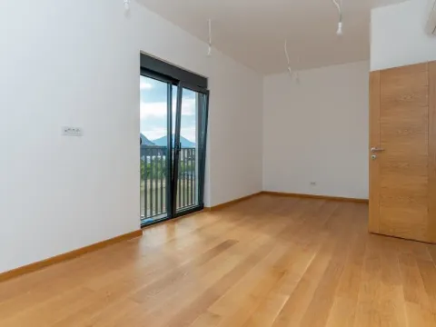 Izdavanje, stan, 173m², Zabjelo, Podgorica - image 10