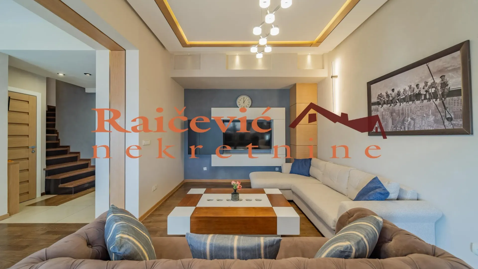 Rent, three bedroom apartment, 120m², Kalenić Pijaca, Vračar Sve Podlokacije