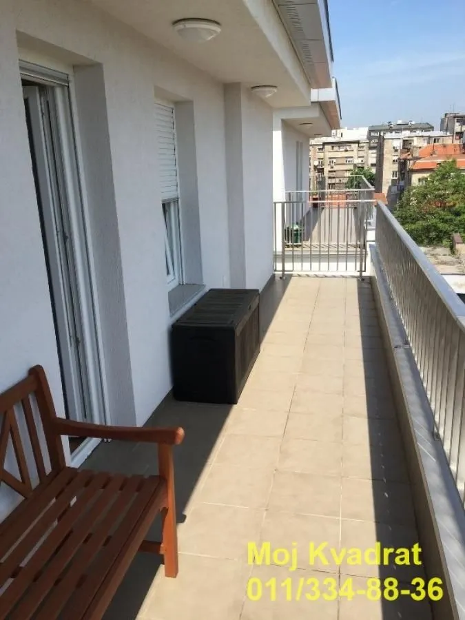 Prodaja, trosoban stan, 82m², Čubura, Beograd