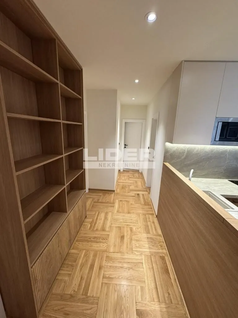 Rent, four bedroom apartment, 90m², Crveni Krst, Beograd
