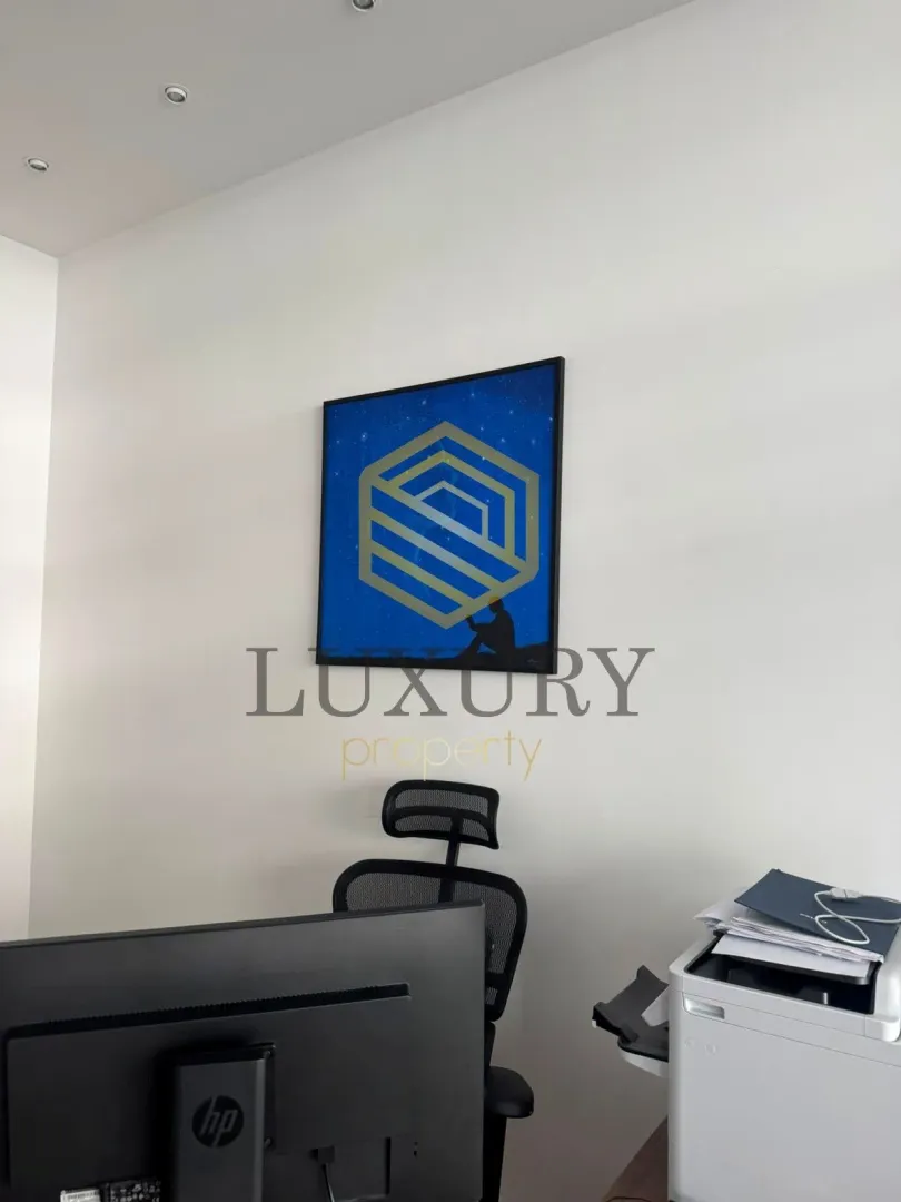 Rent, office space, 140m², Master Kvart, Podgorica