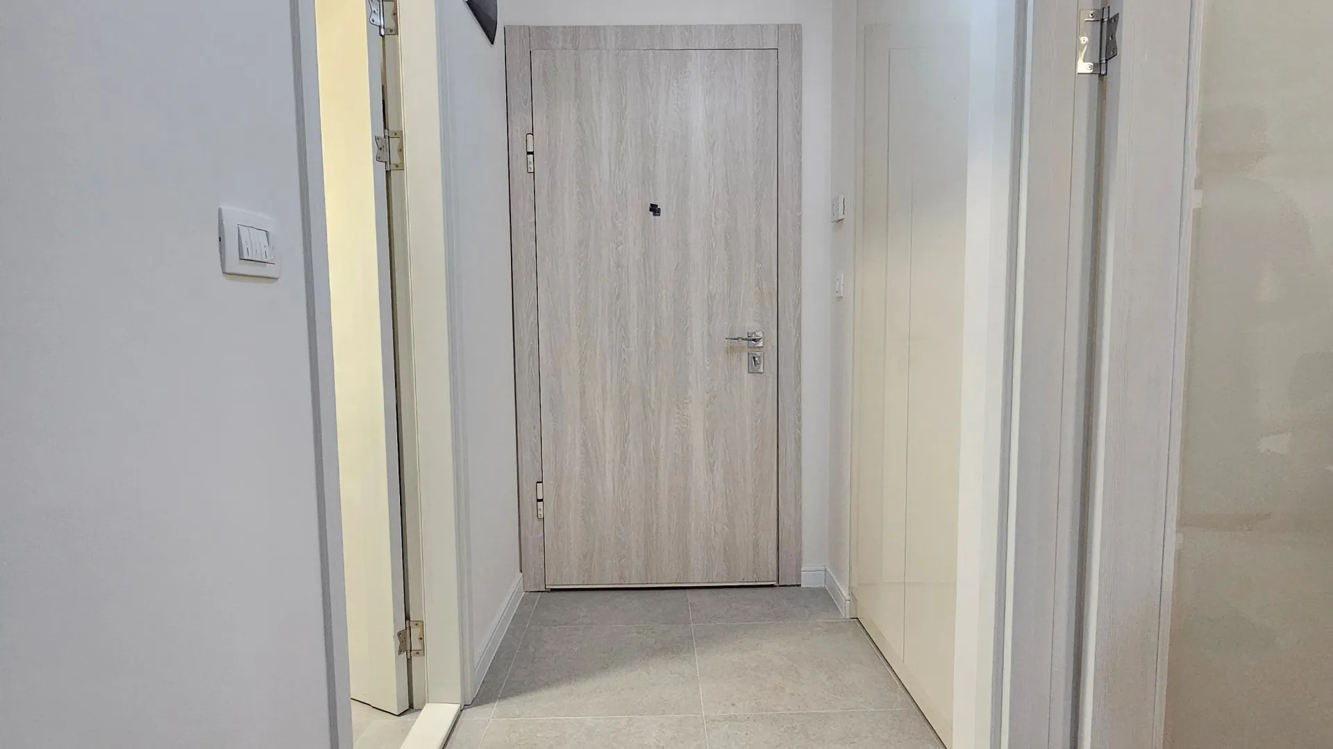 Rent, one bedroom apartment, 40m², Pobrežje, Podgorica