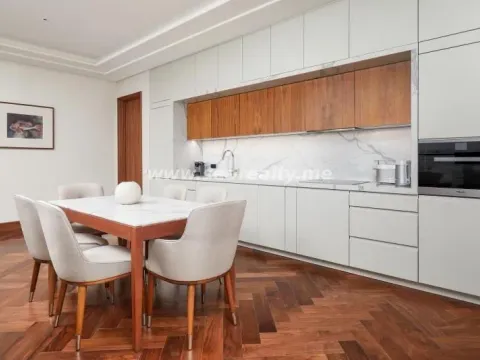 Prodaja, dvosoban stan, 174m², Porto Montenegro, Tivat - image 44