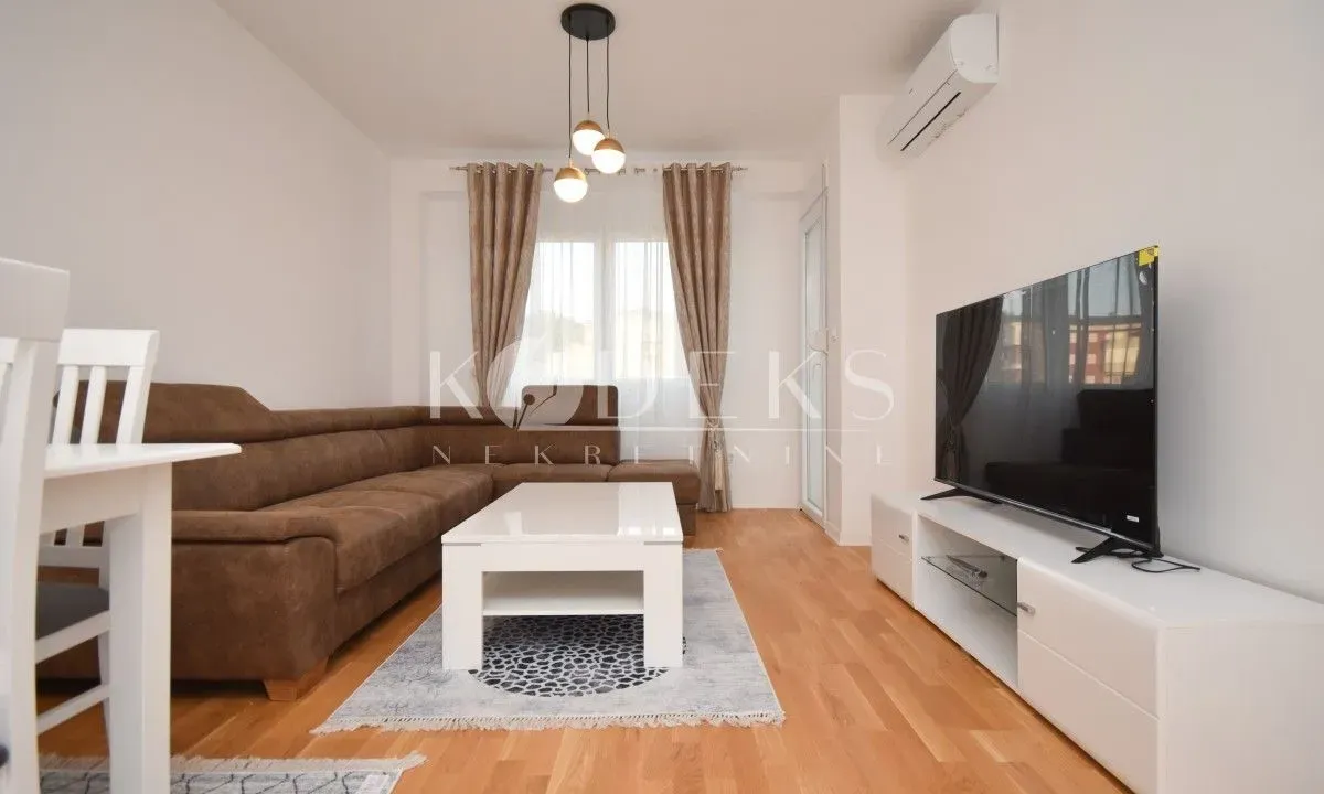 Izdavanje, jednosoban stan, 48m², Ljubović, Podgorica