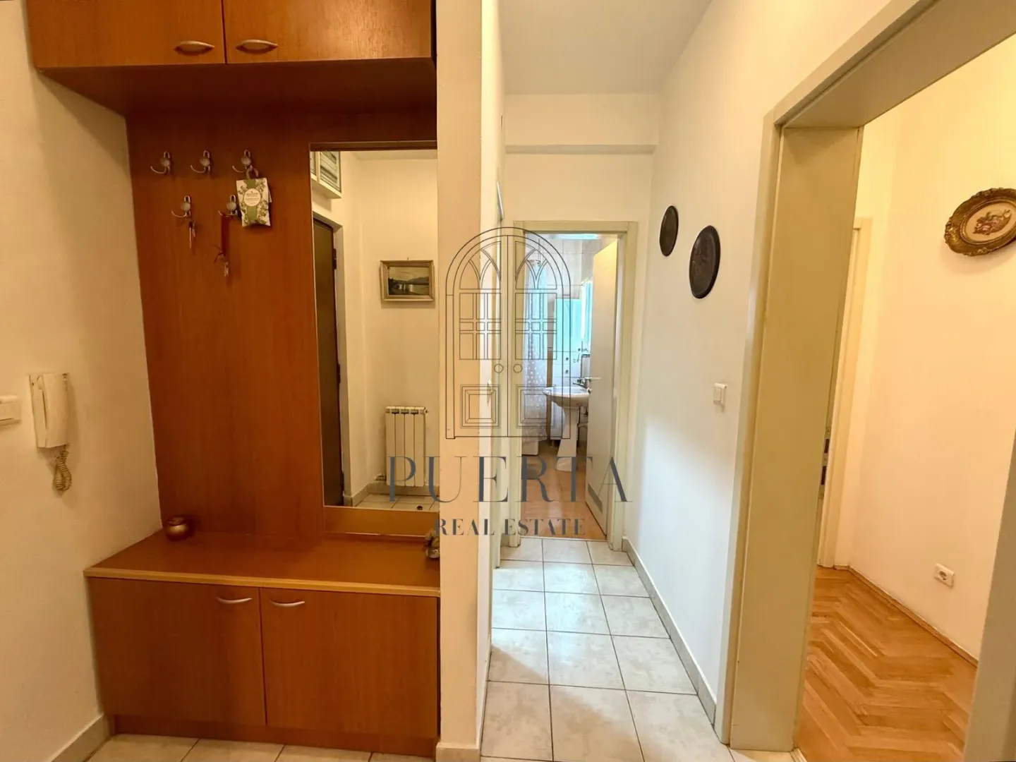 Rent, two bedroom apartment, 75m², Preko Morače, Podgorica