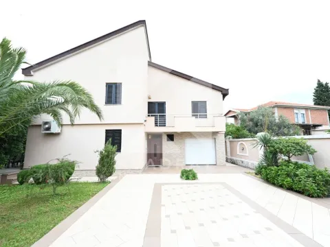 Sale, house, 280m², Masline, Podgorica - image 31