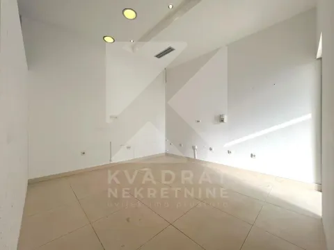 Izdavanje, poslovni prostor, 52m², Zabjelo, Podgorica - image 5