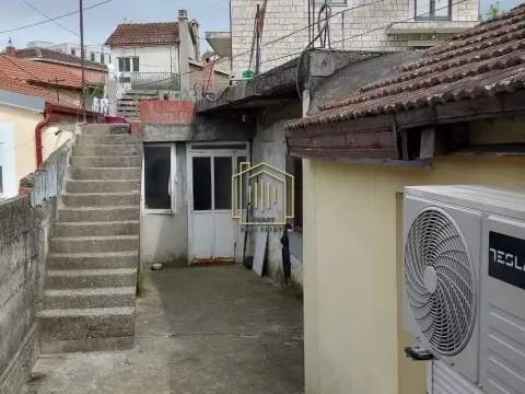 Prodaja, kuća, 80m², Stara Varoš, Podgorica - image 5
