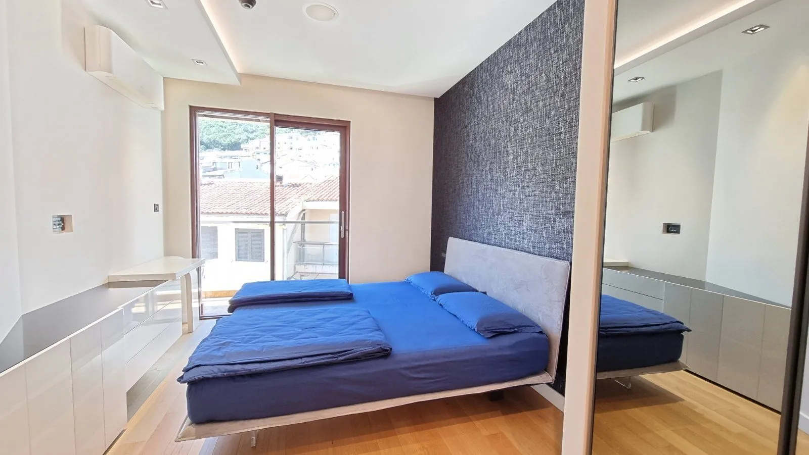 Sale, two bedroom apartment, 107m², Budva, Crna Gora
