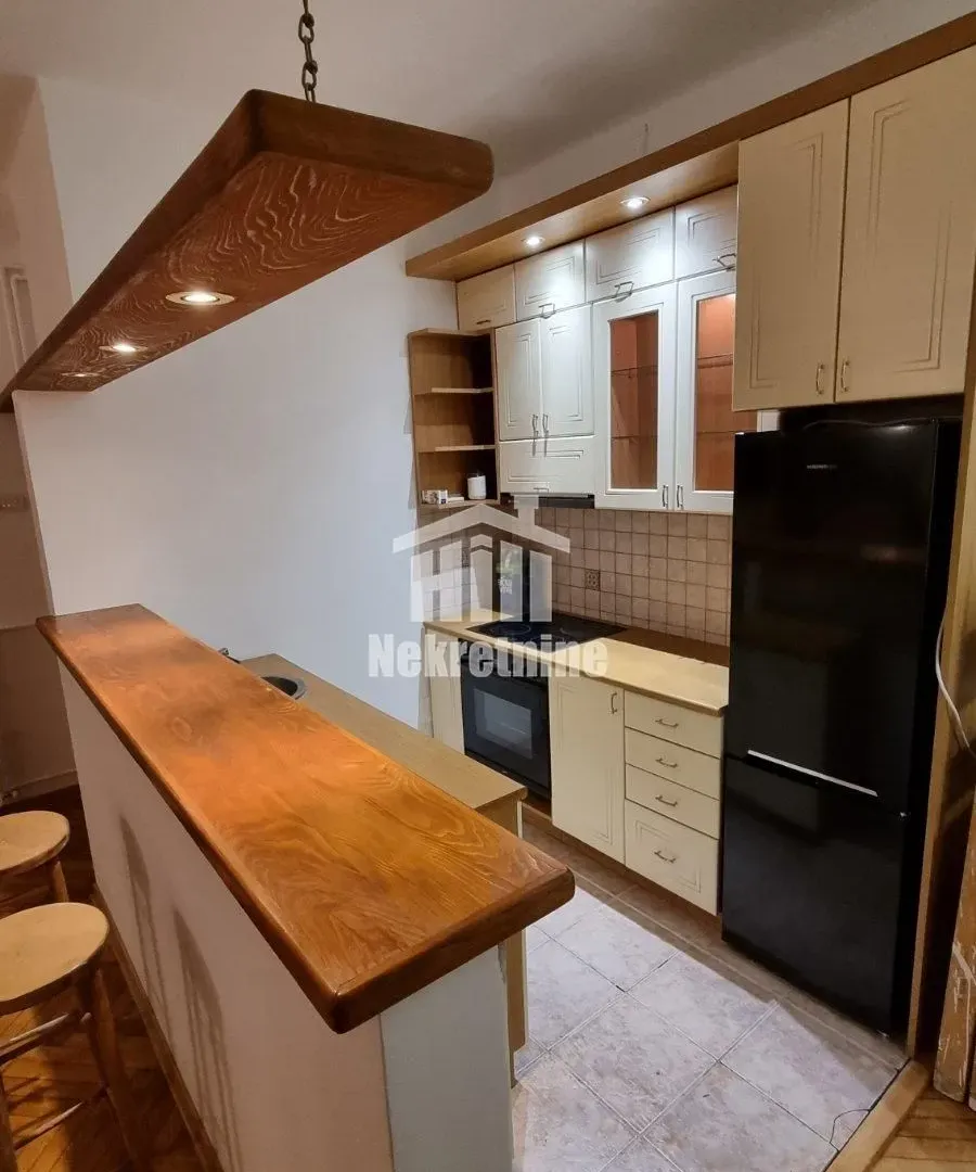 Sale, two bedroom apartment, 55m², Zemun Centar, Zemun Sve Podlokacije