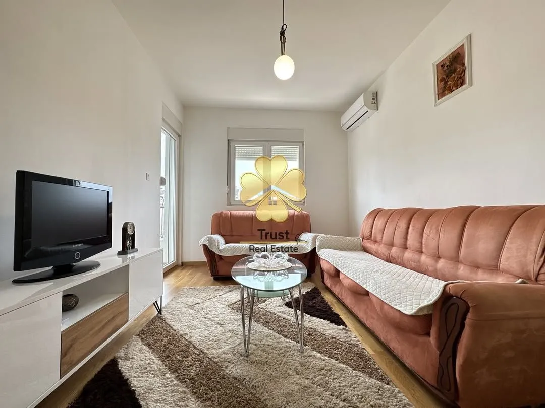 Rent, one bedroom apartment, 50m², Stari Aerodrom, Podgorica