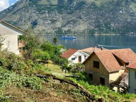 Prodaja, plac, 3200m², Stoliv, Kotor - image 1