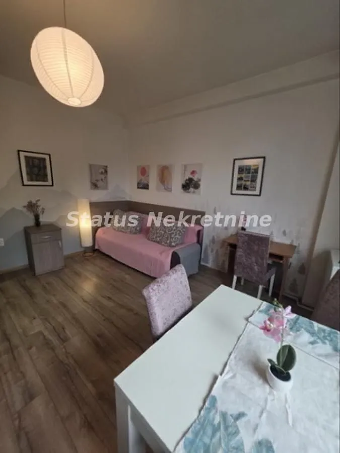 Prodaja, garsonjera, 24m², Novo naselje, Novi Sad