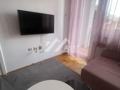 Rent, one bedroom apartment, 34m², Bulevar Oslobodjenja, Novi Sad Sve Podlokacije - image 4