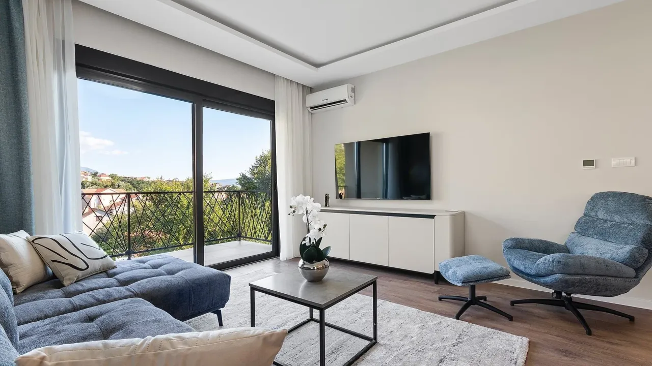 Sale, three bedroom apartment, 81m², Mažina, Tivat