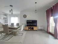 Rent, two bedroom apartment, 85m², Dobrota, Kotor - image 11