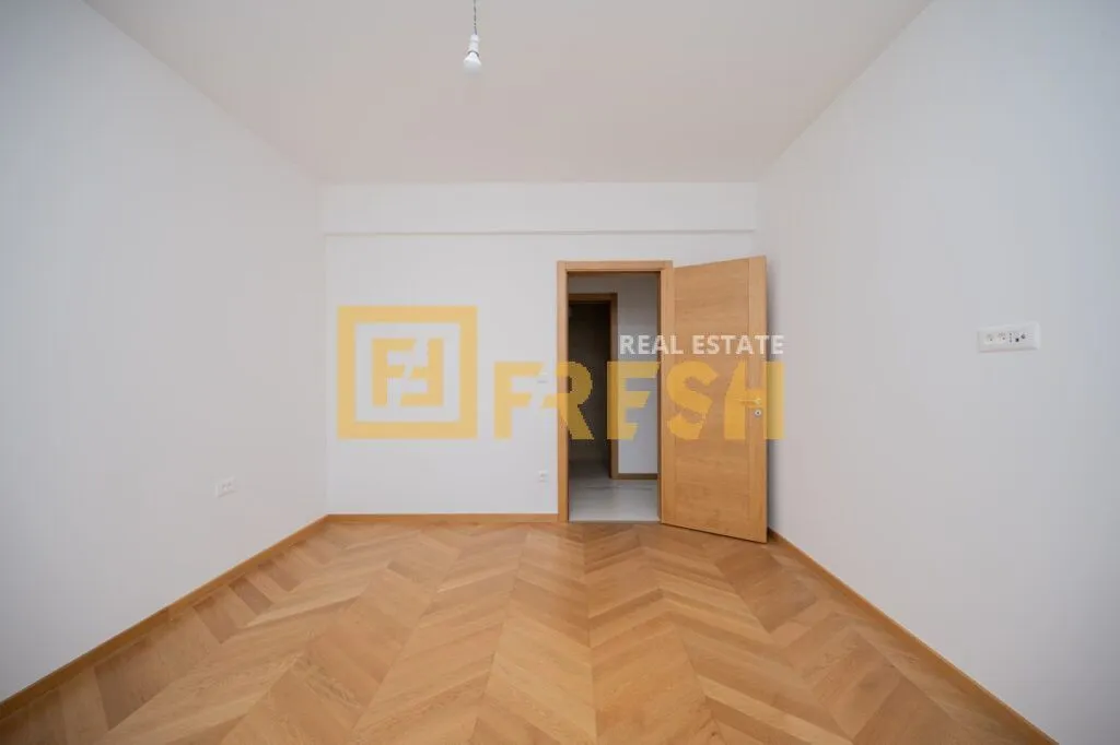 Prodaja, trosoban stan, 142m², Gorica C, Podgorica