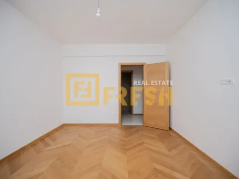 Prodaja, trosoban stan, 142m², Gorica C, Podgorica - image 18