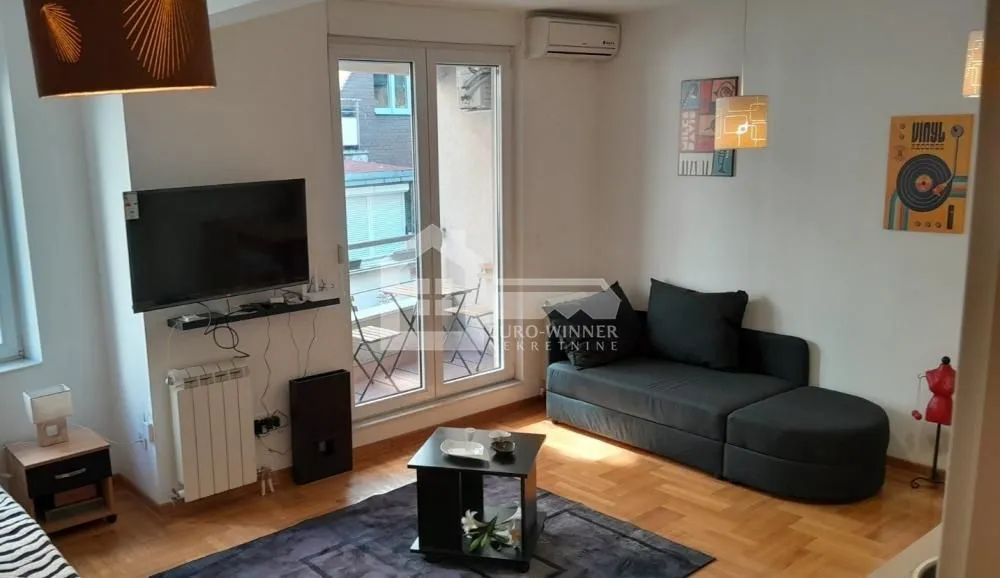 Rent, one bedroom apartment, 32m², Neimar, Vračar Sve Podlokacije