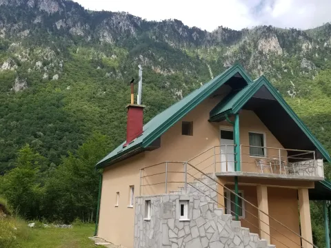 Rent, house, 100m², Dobrilovina, Mojkovac - image 1