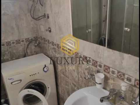 Izdavanje, jednosoban stan, 58m², Centar, Podgorica - image 7