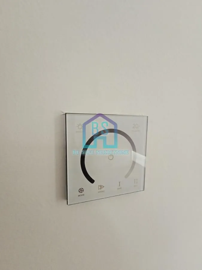 Prodaja, jednosoban stan, 21m², Stari grad, Novi Sad