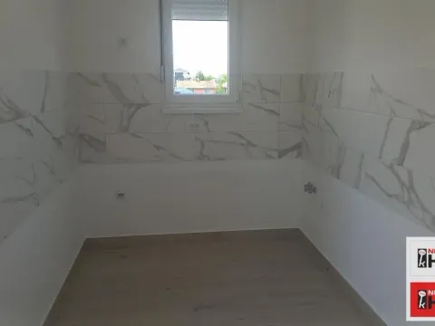 Prodaja, dvosoban stan, 56m², Adice, Novi Sad Sve Podlokacije - image 2