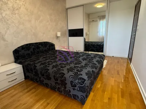 Rent, two bedroom apartment, 90m², Preko Morače, Podgorica - image 4