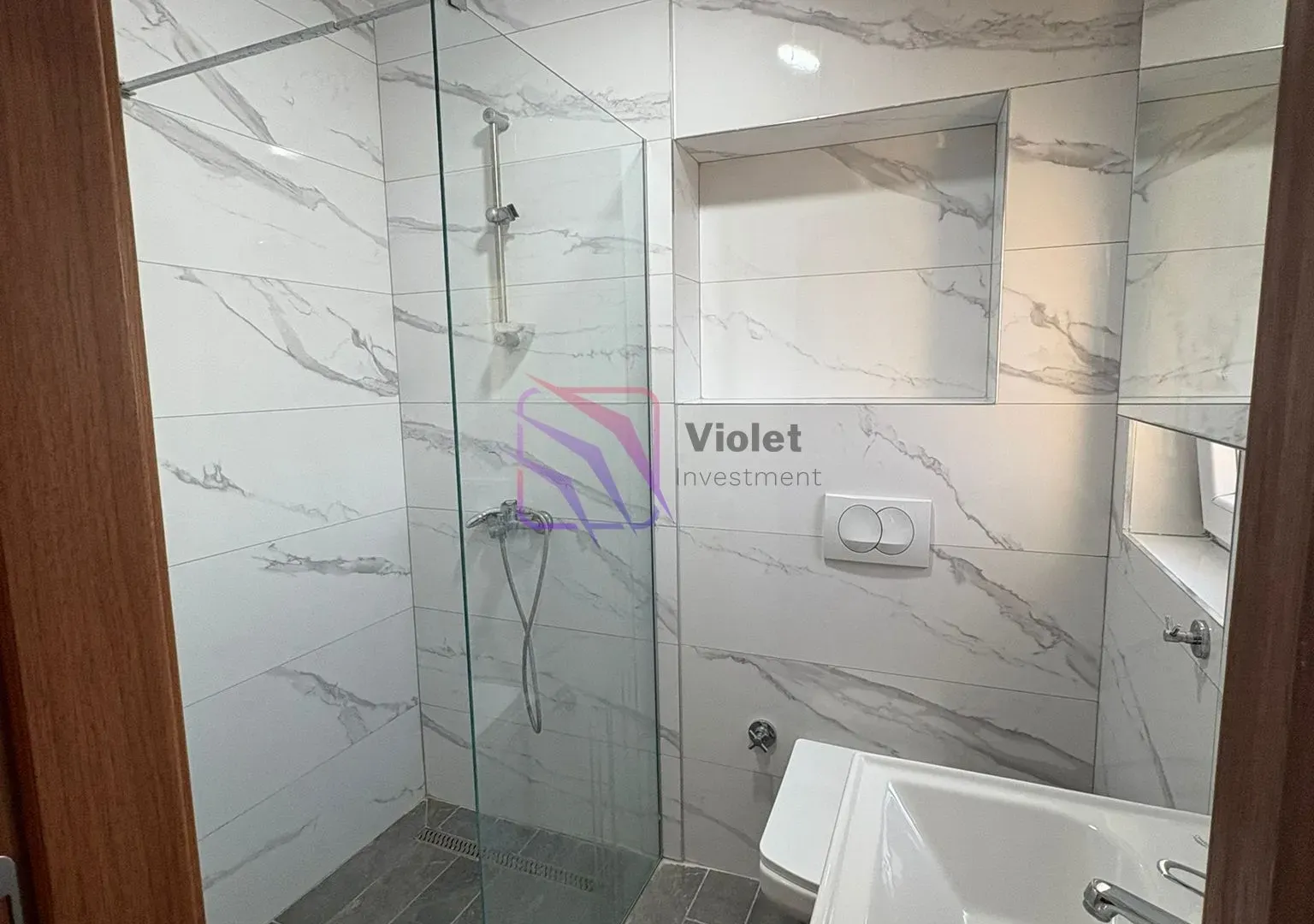 Prodaja, jednosoban stan, 50m², Stari Aerodrom, Podgorica