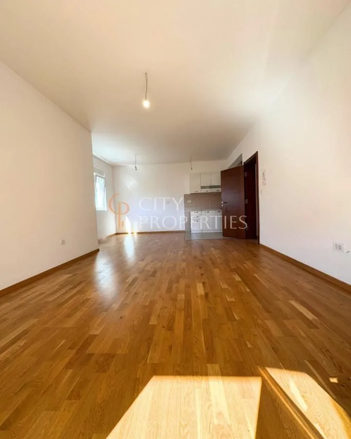 Prodaja, dvosoban stan, 73m², Tuški Put, Podgorica