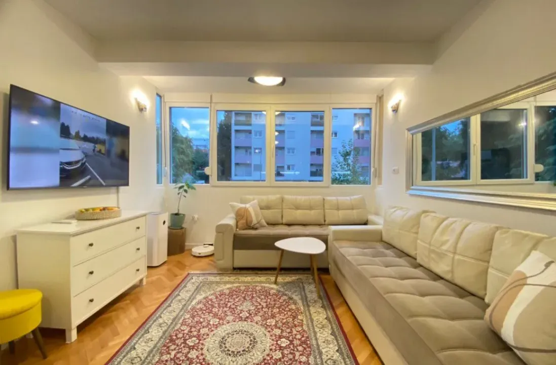 Prodaja, dvosoban stan, 70m², Centar, Podgorica