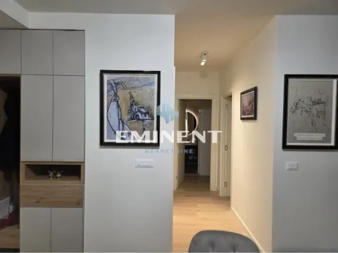 Izdavanje, trosoban stan, 74m², Savski Venac, Beograd - image 6