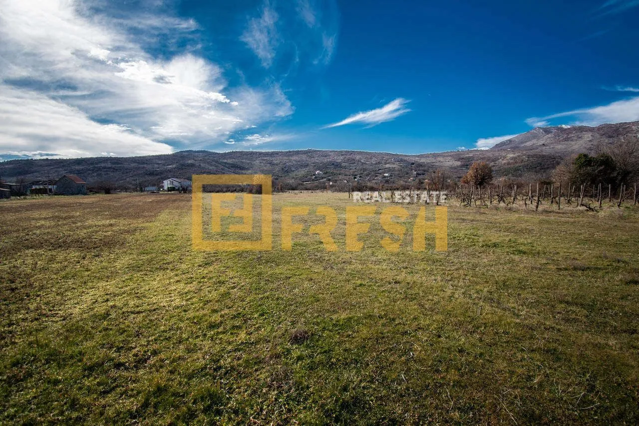 Prodaja, plac, 1310m², Beri, Podgorica