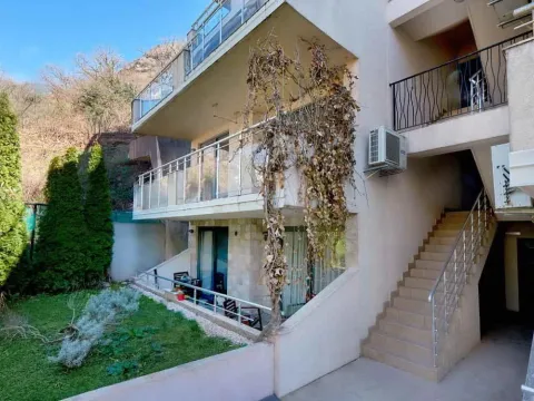 Prodaja, dvosoban stan, 57m², Budva, Crna Gora - image 16